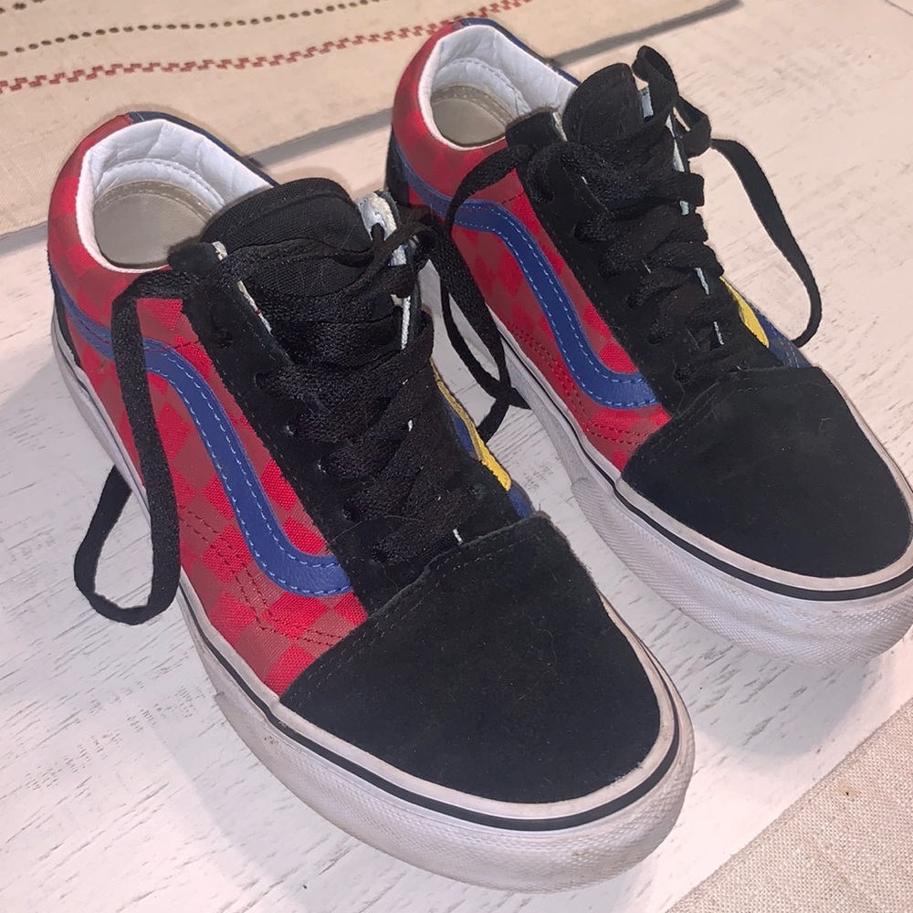 Youth Vans shoes